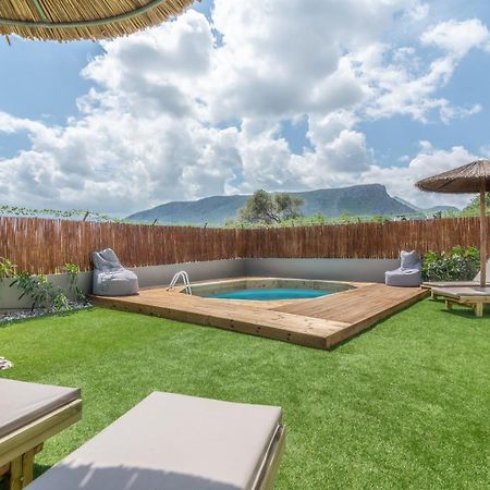 Cozy House With Pool Near Beach Gazi Экстерьер фото