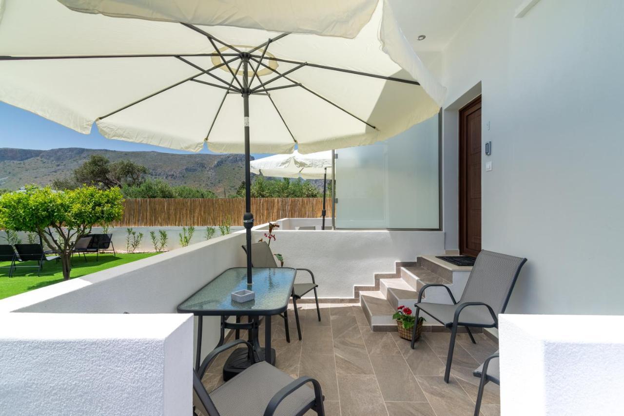 Cozy House With Pool Near Beach Gazi Экстерьер фото