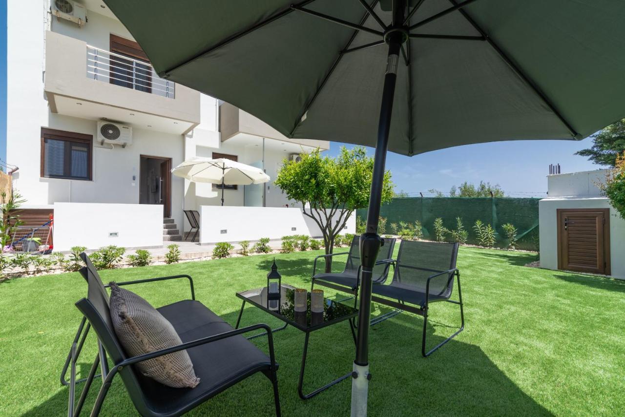 Cozy House With Pool Near Beach Gazi Экстерьер фото