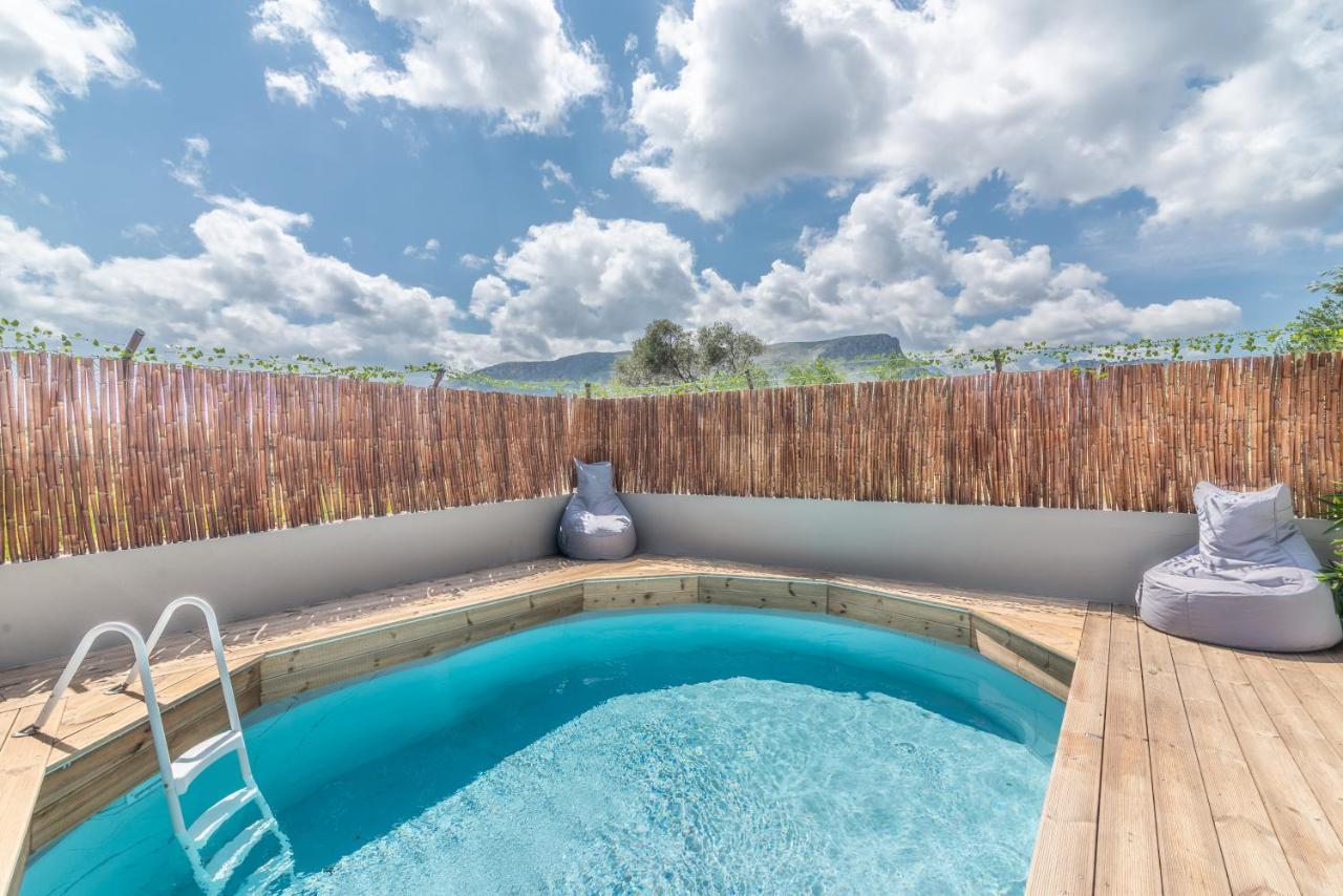 Cozy House With Pool Near Beach Gazi Экстерьер фото