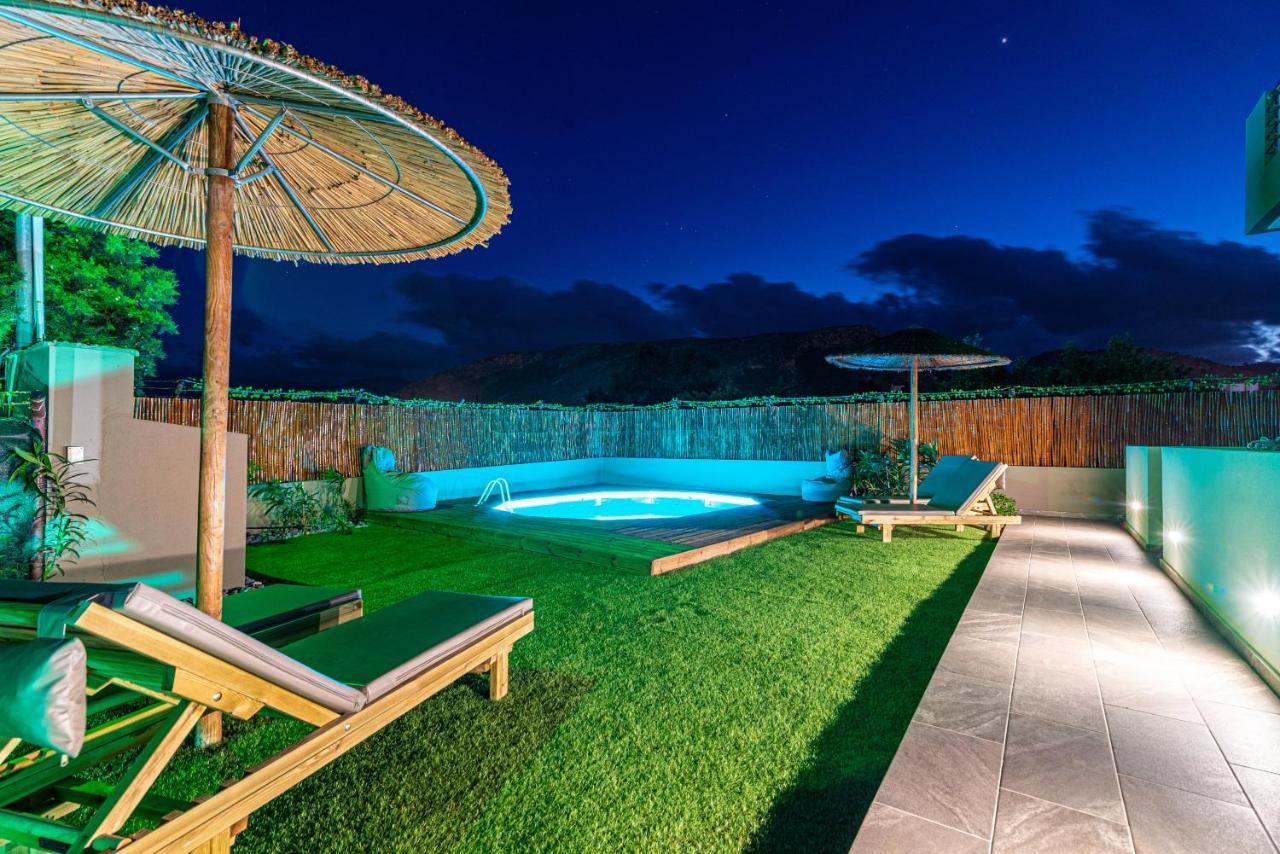 Cozy House With Pool Near Beach Gazi Экстерьер фото